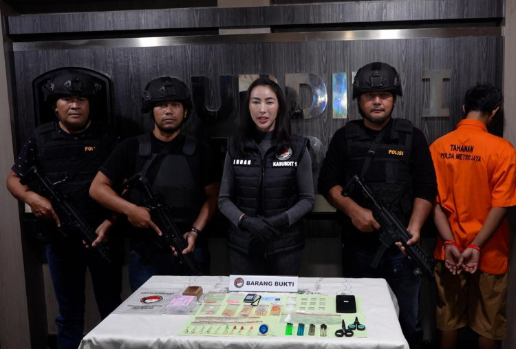 Polda Metro Bekuk Pengedar Sabu dan Ekstasi, Sasar Remaja Lewat Sistem COD