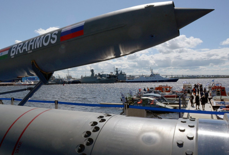 Indonesia Hampir Rampungkan Kontrak Pembelian Rudal Supersonik BrahMos dari India