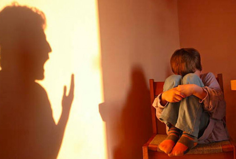 Anak-anak yang Tak Pernah Diberi Waktu Menjadi Anak
