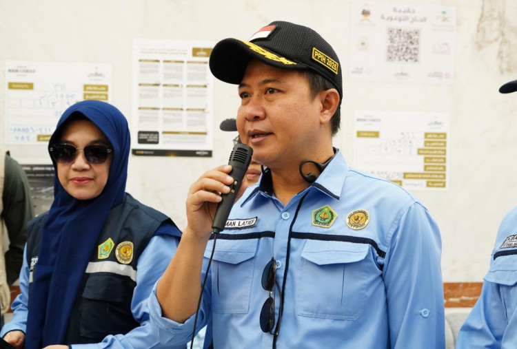 Dua Kloter Haji Tertunda Terbang ke Tanah Air Karena Eskalasi Konflik di Timur Tengah 