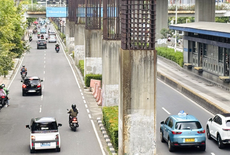 Pembongkaran Tiang Monorel Mangkrak di Rasuna Said Telan Anggaran Rp100 Miliar