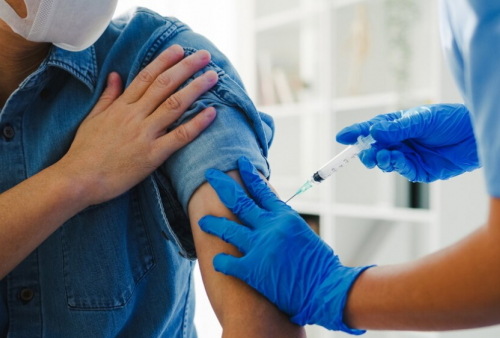 AstraZeneca Angkat Bicara soal Dampak Vaksin Covid-19 Picu Pembekuan Darah