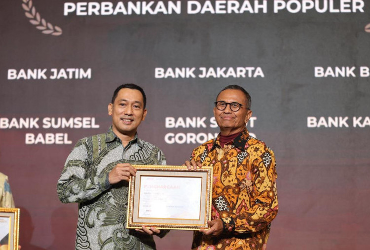 Bank Banten Raih Penghargaan Sebagai Perbankan Daerah Terpopuler pada Disway Award 2025