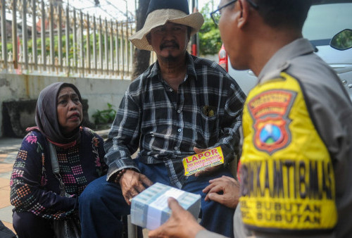 Jasa Tukar Uang Mulai Menjamur di Surabaya, Waspadai Uang Palsu