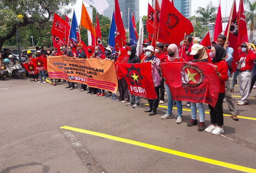 Demo Buruh Berlangsung di Kementrian Ketenagakerjaan, Situasi Lalu lintas Cenderung padat
