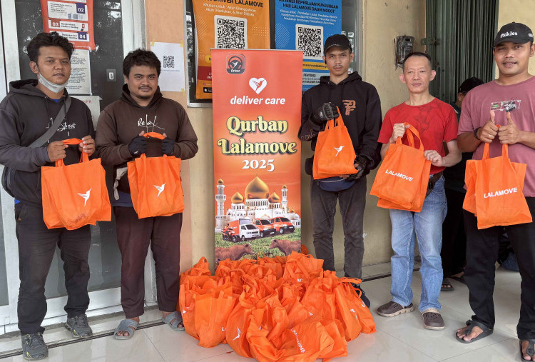 Bukan Cuma Kirim Paket, Para Driver Dapat Rezeki Tak Terduga saat Iduladha