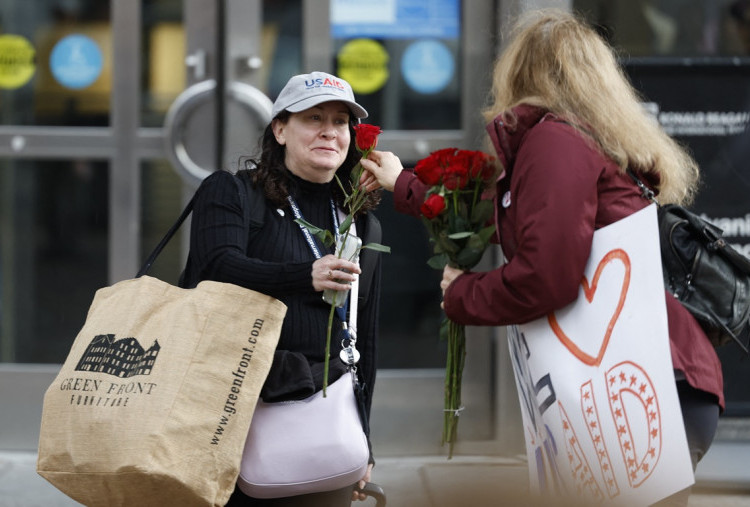 Setahun Pemutusan Bantuan Luar Negeri Amerika Serikat, Efek Berantai Bikin Sengsara