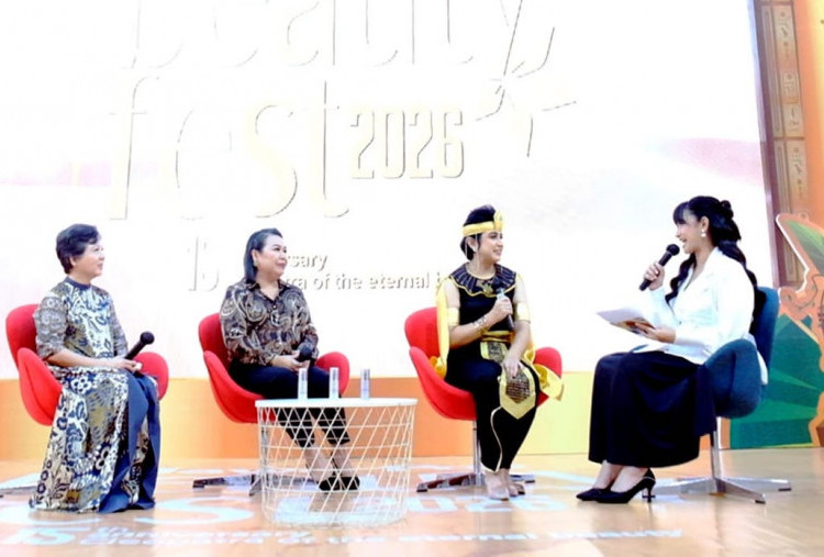 Beauty Secret of Busy Mom Boss ala Cleopatra Diungkap Tiga Perempuan Cantik Ini