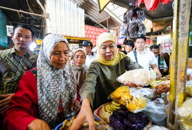 Khofifah: Zakat untuk Pelaku Usaha Ultra Mikro Harus Dilanjutkan