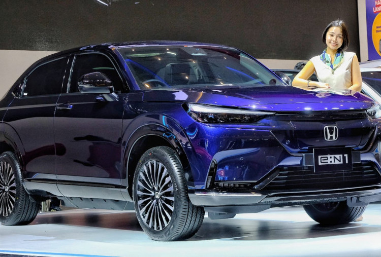 Spesifikasi Mobil Listrik Honda e:N1 dan Honda Civic Rs e: Hev di IIMS Surabaya 2025