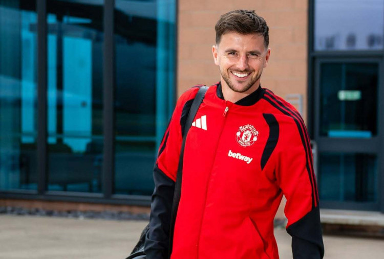 Tahan Imbang PSG, Man United Dihantui Cedera Mason Mount