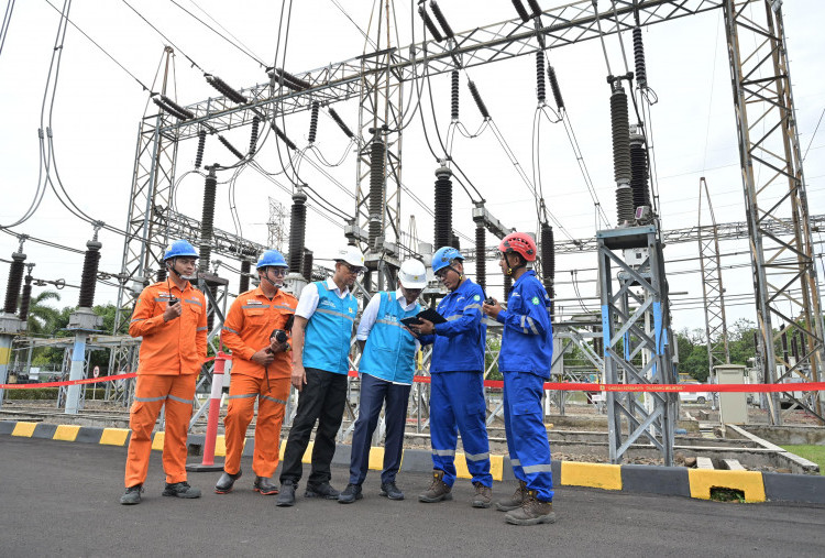 Tinjau Gardu Induk 150 kV Cilegon Lama, Wamen BUMN Apresiasi Kesiapan Listrik PLN Sambut Nataru