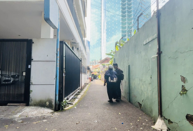 Tragedi Benhil 2 ART Loncat dari Lantai 4 Rumah Kos, Aduh Sakit Bu!