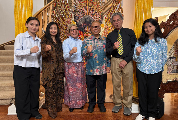 Perpisahan Sang Konsul: Dari Jember ke San Francisco, Jejak Diplomasi Pak Pras Bersama Diaspora
