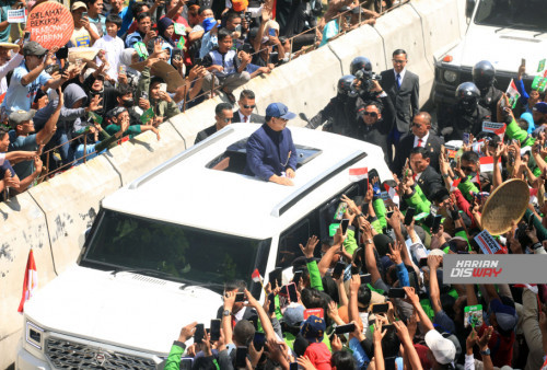 Ratusan Driver Gojek Kasih Selamat Presiden dan Wakil Presiden Prabowo-Gibran 