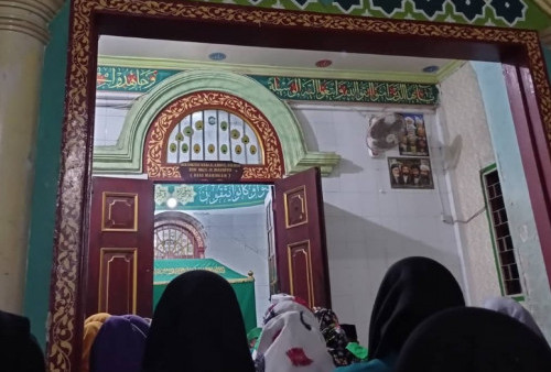 Ramadan, Makam Kiai Marogan Ramai Dikunjungi Peziarah
