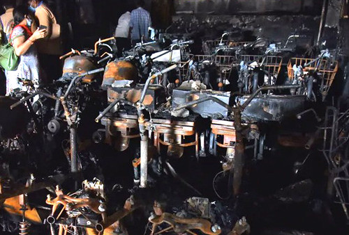 Motor Listrik di India Kembali Makan Korban, 8 Tewas Dalam Kebakaran Showroom