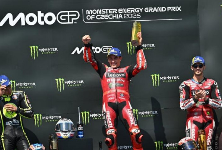 Kalahkan Ogura dan Pecco Bagnaia, Marc Marquez Juara MotoGP Ceko 2026!