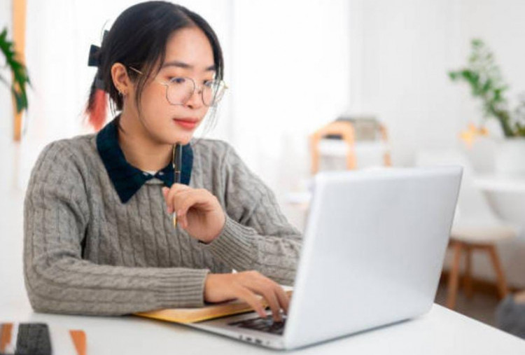 Langkah-langkah Jadi Copywriter, UI/UX Designer, atau Content Creator