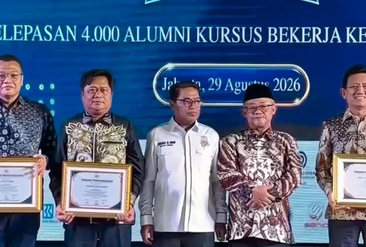 Gebyar Kursus 2026: Ribuan Alumni LKP Dilepas untuk Bekerja di 11 Negara