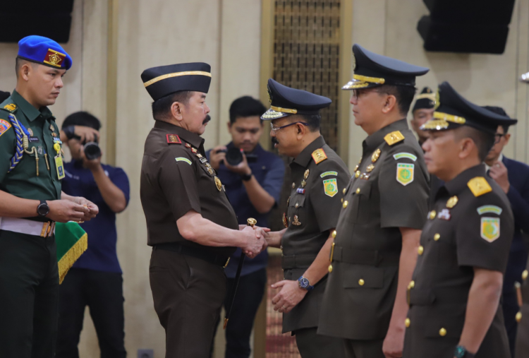 Resmi! Kuntadi Jadi Jampidsus Baru Pengganti Febrie Adriansyah, Dilantik Jaksa Agung