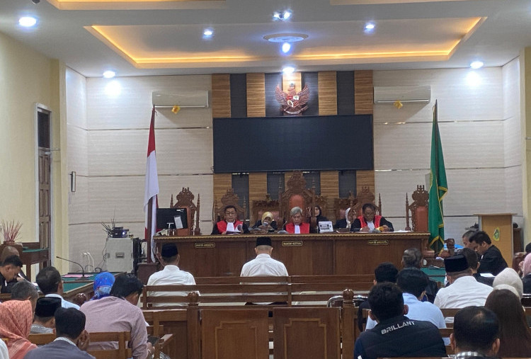 Sidang Eksepsi Korupsi SPAM Pesawaran, Dakwaan Jaksa Dipersoalkan Mantan Bupati