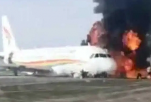 Pesawat Tibet Airlines Terbakar, 113 Penumpang Selamat 