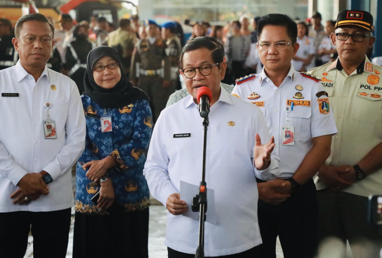 Puncak Mudik Nataru di Jakarta Diprediksi 20 Desember, Pramono: 5 Ribu Penumpang Per Hari