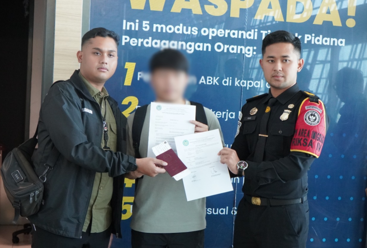 Tak Bisa Tunjukkan Paspor, 78 WNA di Kawasan Industri Bekasi Langsung Dideportasi