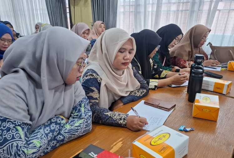 Budaya Literasi Pelajar Diperkuat, SiDU Gelar Ayo Menulis di Medan hingga Palembang