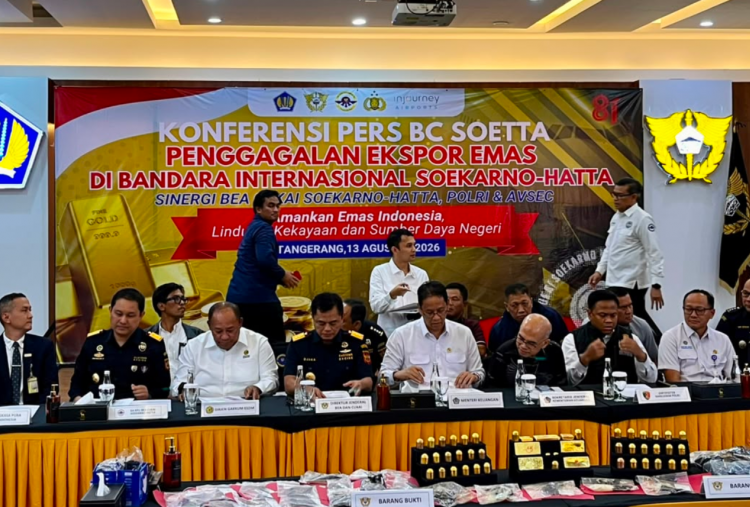 Purbaya Perintahkan Bea Cukai Bongkar Jaringan Penyelundupan Emas: Siapa Pengirimnya?