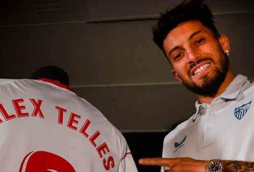 Alex Telles Resmi Berlabuh ke Sevilla, Persaingan Bek Kiri MU Kini Malacia vs Shaw