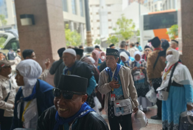 22.184 Jemaah Haji Indonesia Tiba di Madinah, Lansia dalam Pengawalan Ekstra