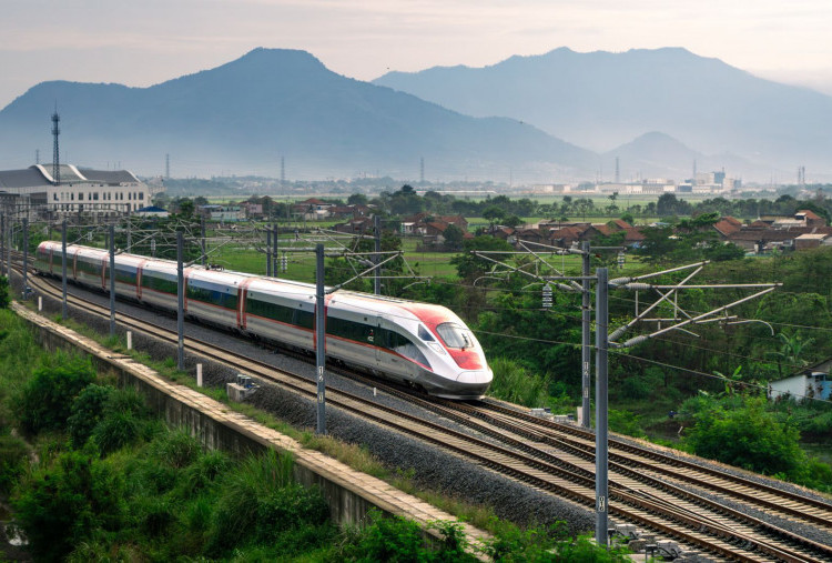 Whoosh Layani 6,06 Juta Penumpang Sepanjang 2024, Jumlah Penumpang Tumbuh Tiap Bulan!