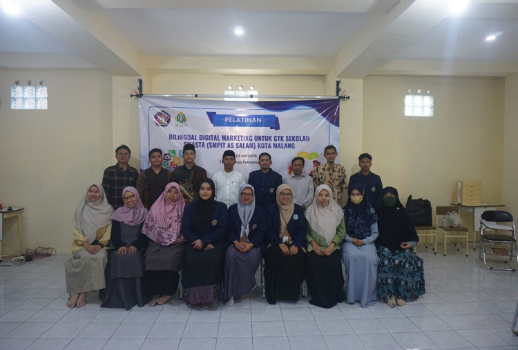 Pelatihan Bilingual Digital Marketing Tingkatkan Kompetensi GTK SMPIT As Salam Kota Malang
