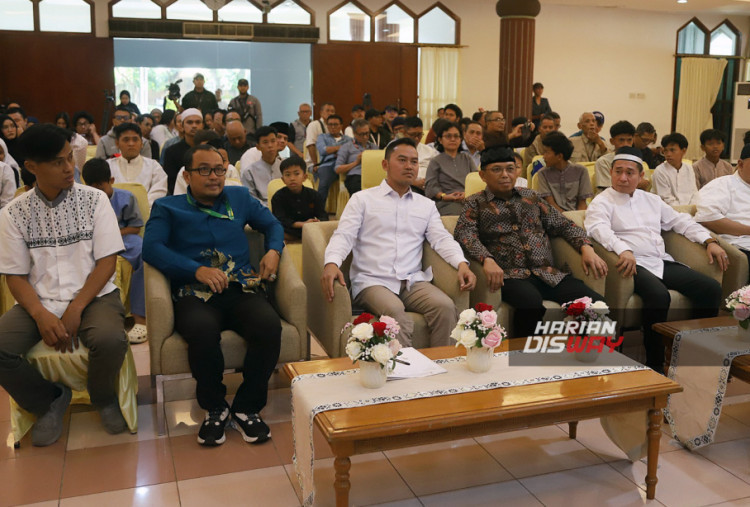 Anggota Komisi VI DPR RI Fraksi Demokrat, Herman Khaeron, turut mengapresiasi konsistensi KWP dalam menggelar aksi sosial. Ia menekankan pentingnya kepedulian terhadap anak yatim sebagai wujud tanggung jawab moral dan amanat konstitusi, sebagaimana diatur dalam UUD 1945.