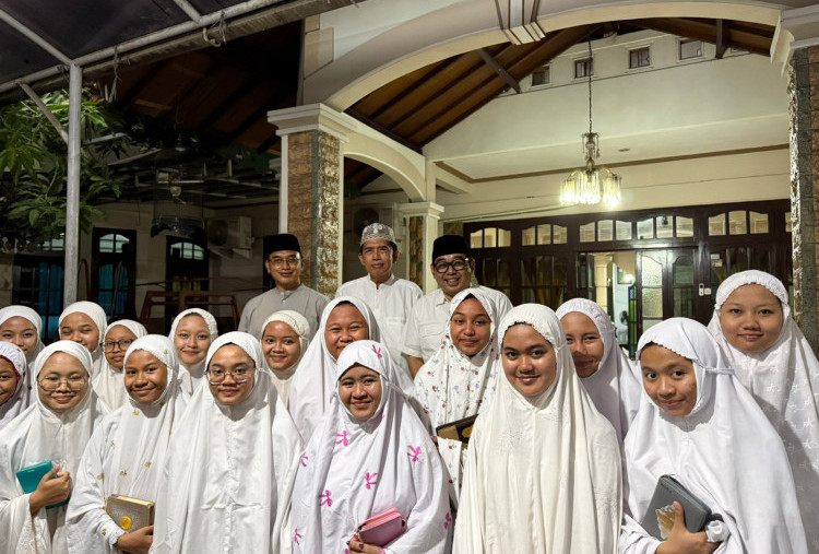 Pesantren Rasa Korporasi