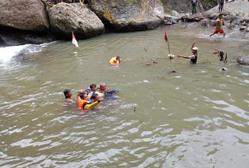 Niat Menyelamatkan Bocah 7 Tahun, Malah Tewas Terseret Arus Sungai Tonjong Banjarsari Ciamis 