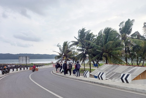 Wisata ke Pangandaran, Jangan lupa Mampir di Jembatan Merah untuk Menikmati Keindahan Pantai Timur Pangandaran