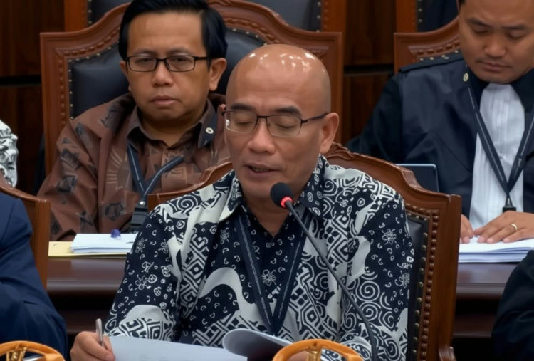 Mantan Ketua KPU Bantah Aturan Ijazah Gibran Dibuat untuk Memuluskan Pencalonan