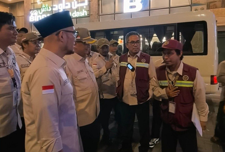 Wamenhaj Apresiasi Petugas Transportasi Haji yang Bertugas di Bawah Terik Matahari Makkah