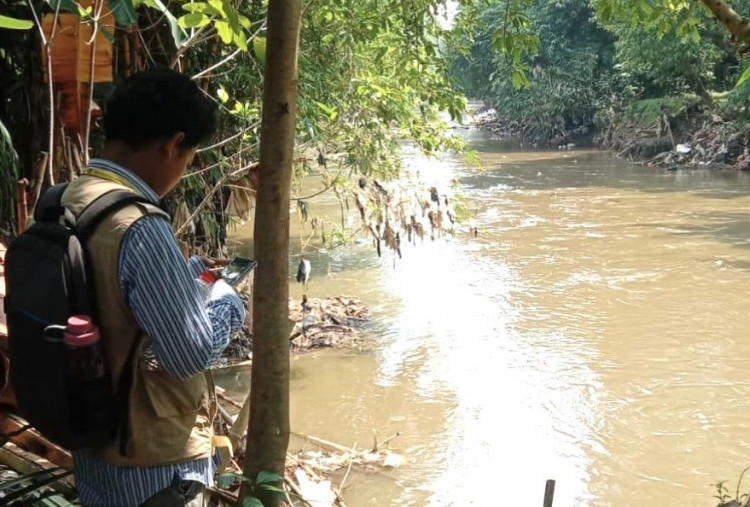DLH DKI Sebut Jumlah Sungai Tercemar Berat di Jakarta Turun Signifikan