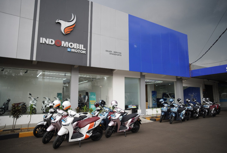 Uji Ketangguhan, Motor Listrik Adora Sukses Turing Sejauh 300 Km Majalengka- Tasikmalaya