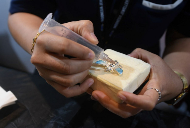 Meramal Tren Perhiasan 2027 dari Surabaya International Jewellery Fair (SIJF) 2026: Warna-Warni dan Ringan
