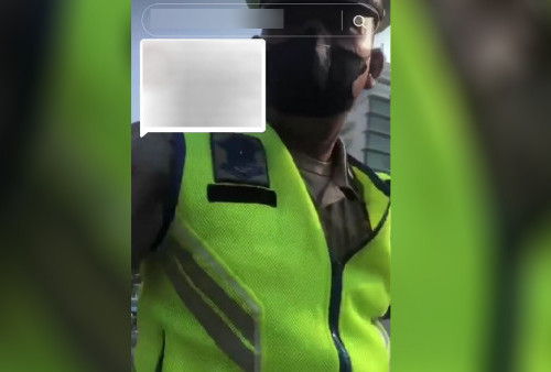 Dua Video Polisi Maki Pemotor Diserbu Warganet: Sopan Banget Bahasanya!
