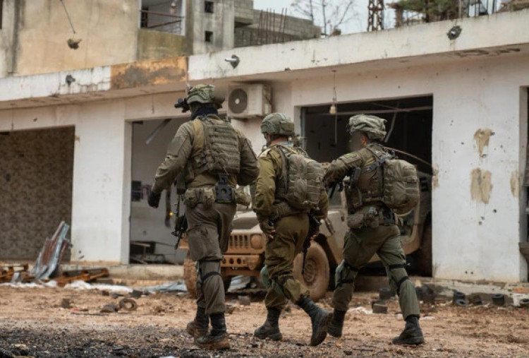 Geledah Rumah yang Dipasangi Bom, Dua Tentara Israel Tewas di Lebanon Selatan