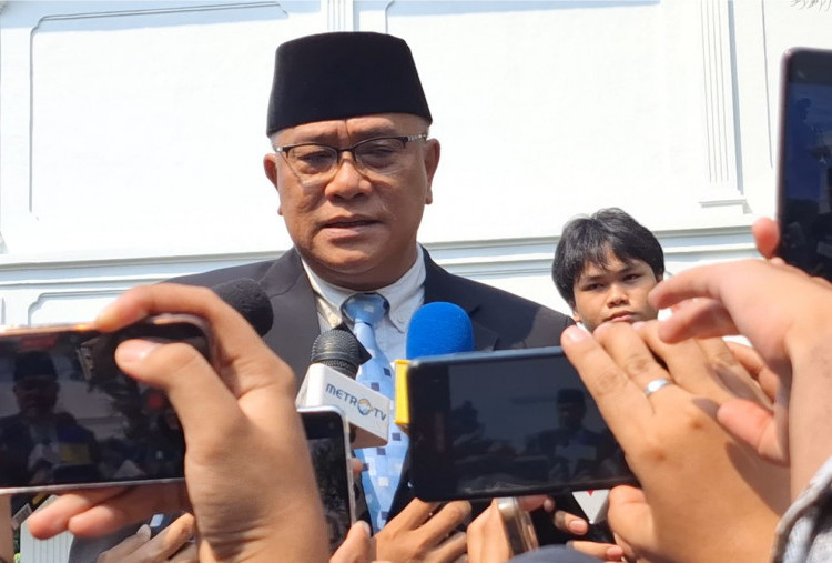 Senyum Seri Jumhur Hidayat saat Ditanya soal Isu Lingkungan di Istana: Menteri LHK Banyak Tugasnya