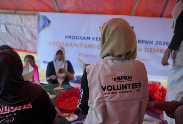 BPKH Salurkan Ribuan Bantuan untuk Dukung Pemulihan Masyarakat Terdampak Bencana di NTT