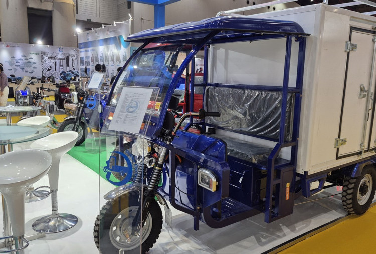 PEVS 2025: Dubbs Energi Hadirkan Motor Listrik Niaga, Harga Mulai Rp 37 Jutaan