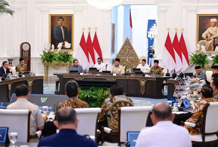 Kekhawatiran Cadangan Minyak Imbas Konflik Timur Tengah Dibahas Prabowo Bersama Para Mantan Presiden